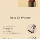 Eyeshadow Point Brush - 1 pc