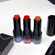 Gege Bear 2 in 1 Moisturizing Shiny Lip Tint - 3 Colors - #02 - 4g
