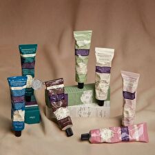 roopy Poetic Series Fougere Plant Essential Oil Hand Cream - 7 Flavors - Thaw of Snow - 75g