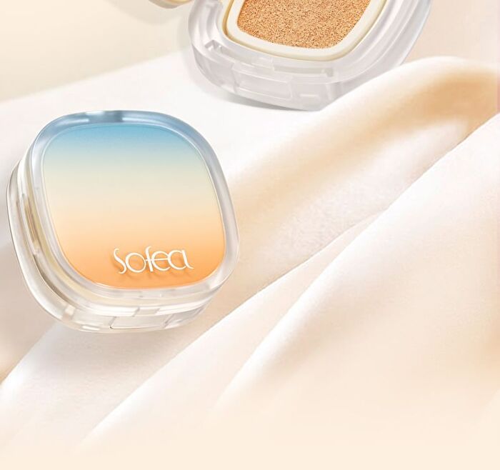 Lustrous Air Cushion Foundation with Refill - 2 Shades - Natural with Refill (12g x 2)