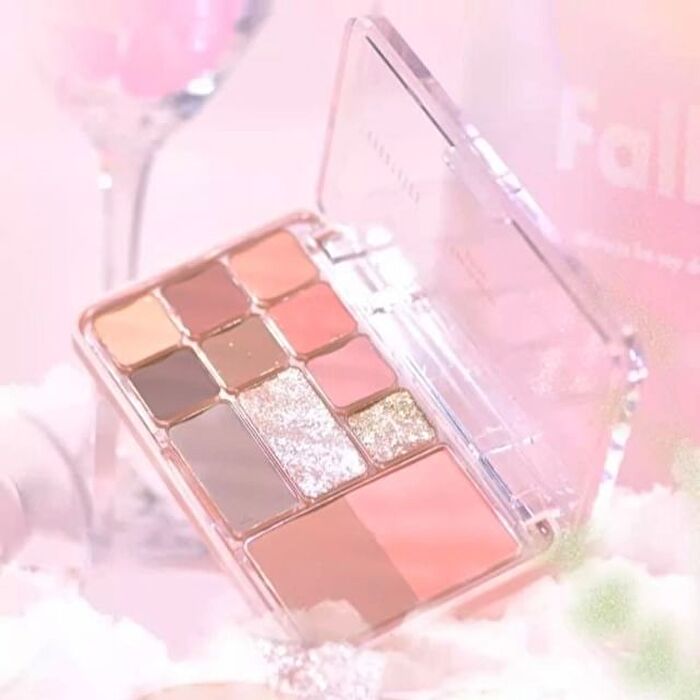 Gogo Tales Heart Racing Eyeshadow Palette - 03 - #G03 - 14.6g