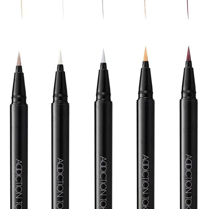 The Liquid Eyeliner Pearl - 008SP Mariage