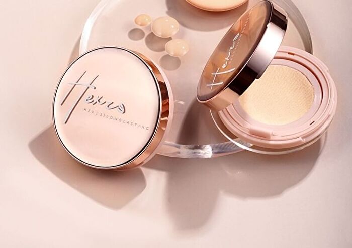 Hexze Brighting Long Lasting Cushion Foundation - 2 Colors - #02 - 15g x2
