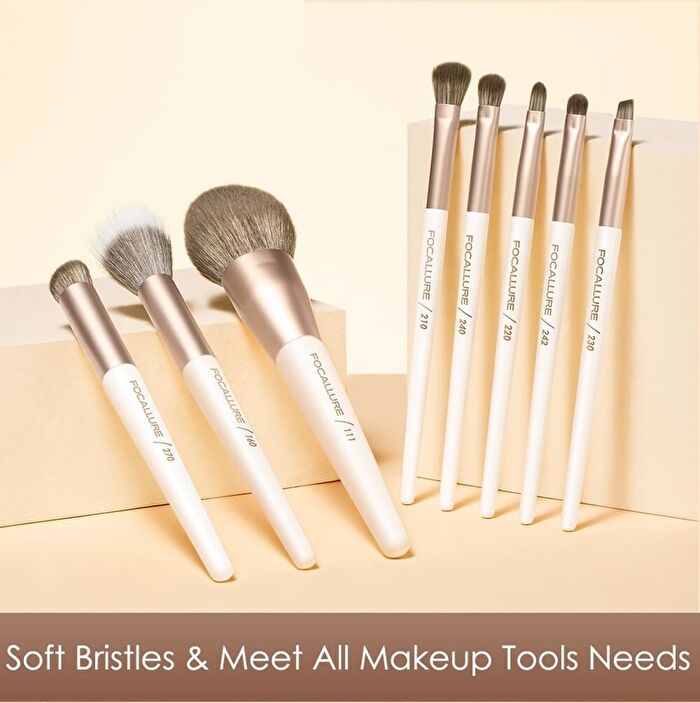 Big Eyeshadow Brush - #210 Big Eyeshadow Brush - 1pc