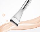 Streak-Free Line-Shape Foundation Brush - 1pc