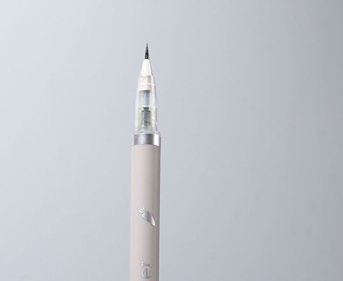 Slim Easy-to-Draw Liquid Eyeliner - 3 Colors - 103# Natural Brown - 0.8g