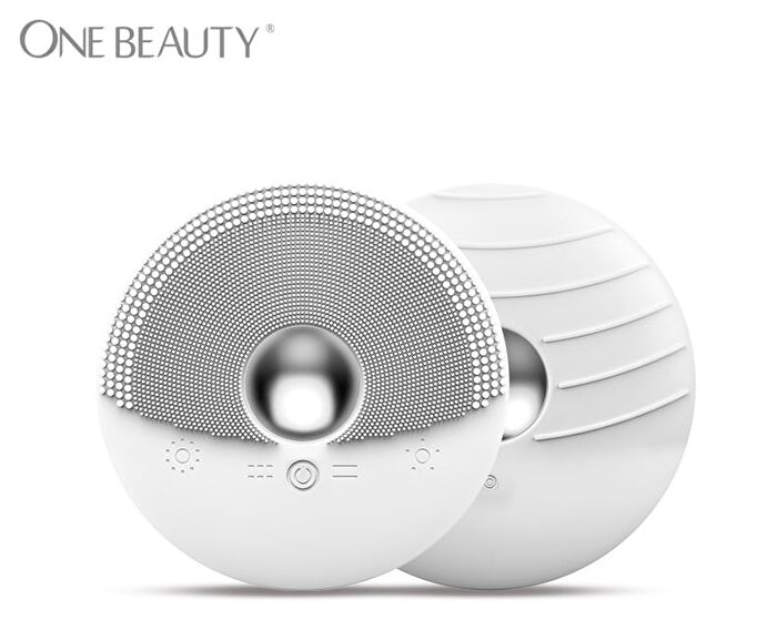 ONE BEAUTY Silicone Facial Cleansing Brush - DTS01 (White) - 1pc
