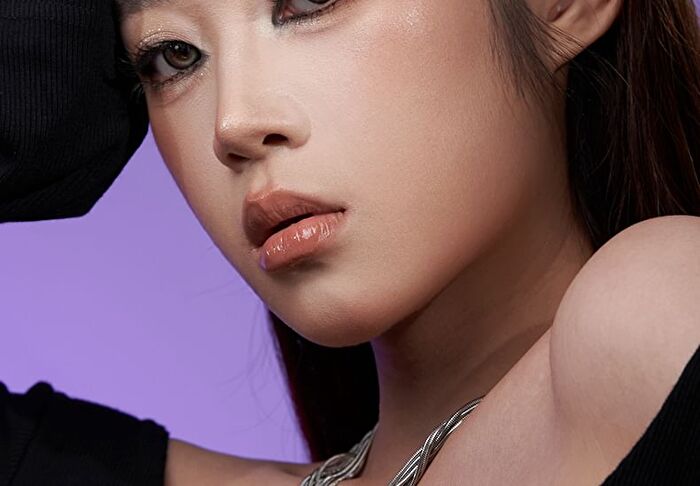 Original Artist Night Chameleon Four Color Highlight Palette - 4.8g