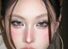 Soft Shimmering Liquid Eye Shadow - 3 Colors - #G2 - 4.5g