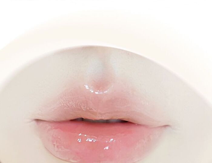 Novo Watery Lip Care Balm - 2 Colors - 2# Laurus - 3.1g