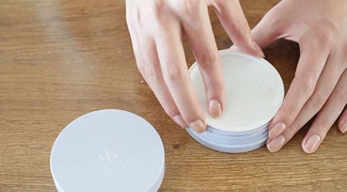 Double Lock Refill Container + Biodegradable Sheet Pad Set - 1 set