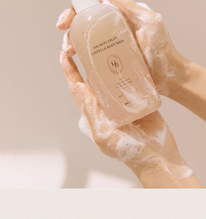 Heveblue Salmon Fruity Centella Body Wash - 300ml