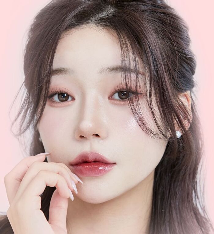 Glossy Lip Glow Pencil - 3 Colors - #02 Salmon Easy