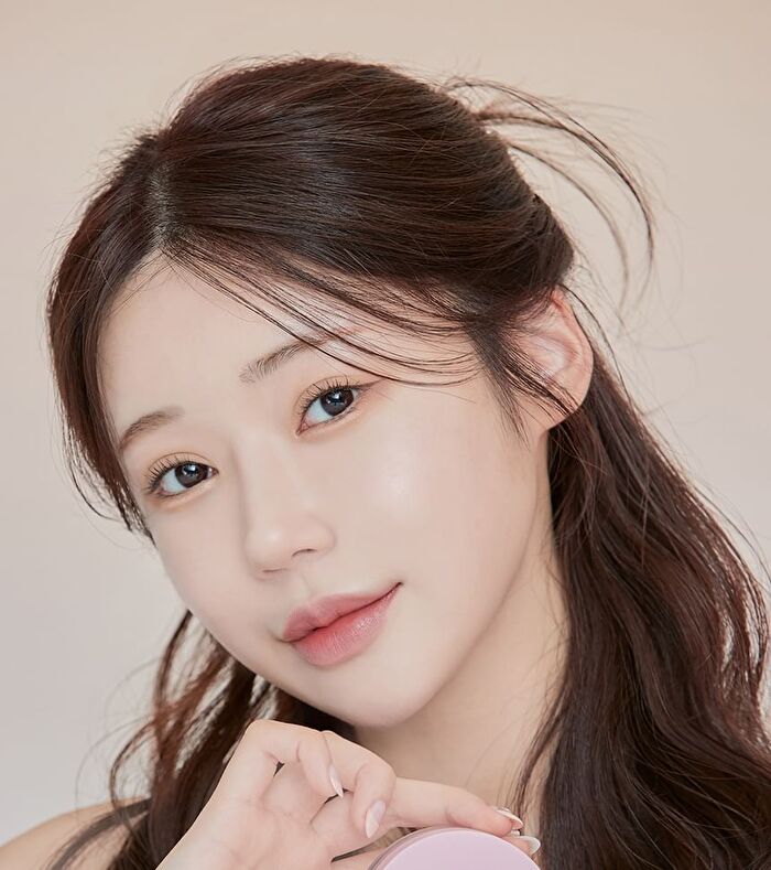 Young Pairing Blur Tone Up Powder - 10g