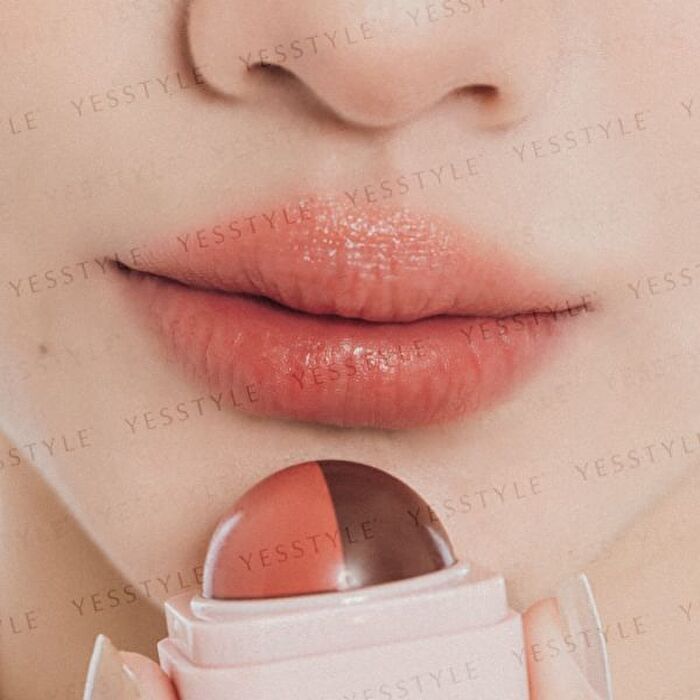 Moisturizing Lip Cube - An Apple A Day