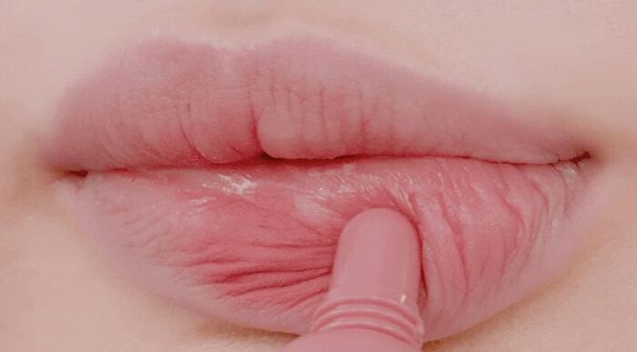 romand Color Lip Matte - 8 Colors - #07 Teddy Beige