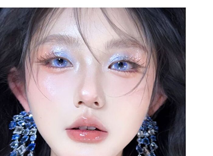 Silver Moon Highlighter - 4-5 - #R4 Blue Silver Beach