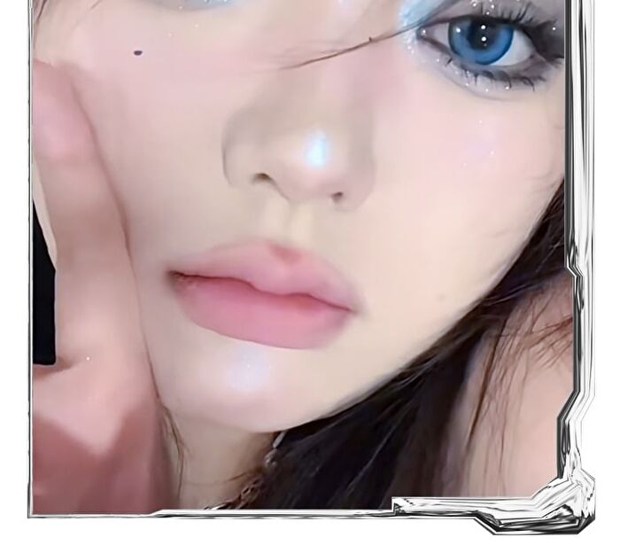 Moonpool Dark Highlighter - 4 Colors - #02 Glass Candy Paper