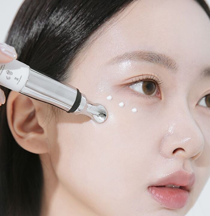 Heveblue Black Yuja Bean Lifting Auto Eye Cream - 15ml