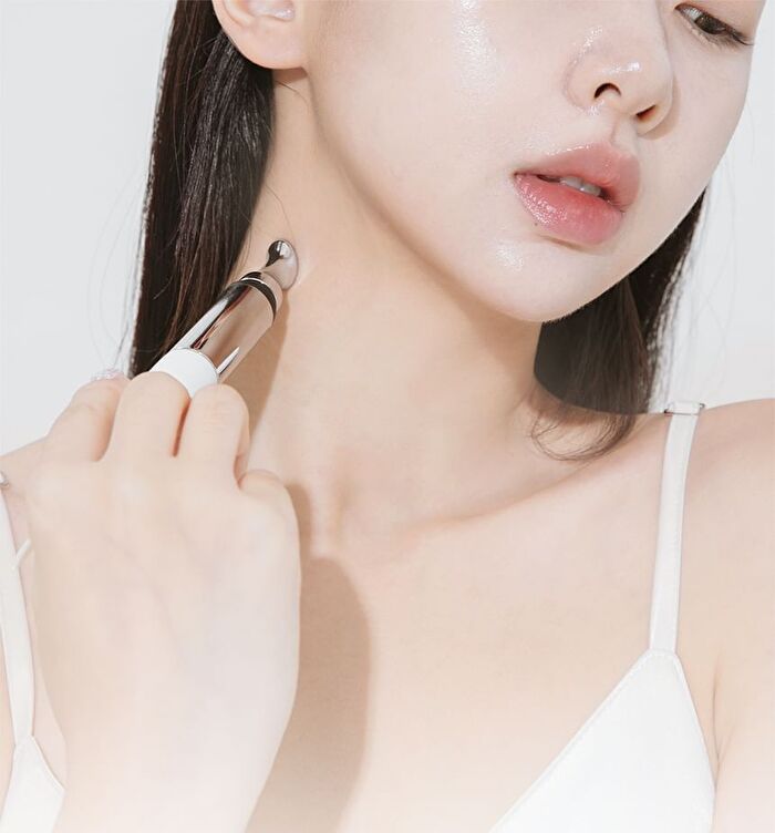 Heveblue Black Yuja Bean Lifting Auto Eye Cream - 15ml