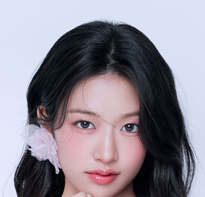Essential Lipcheek Tap - 8 Colors - #08 Bubbly Plum