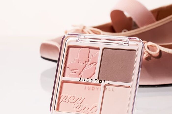 4 Color Blush & Highlight Palette (5-6) - #06 Fit Beige