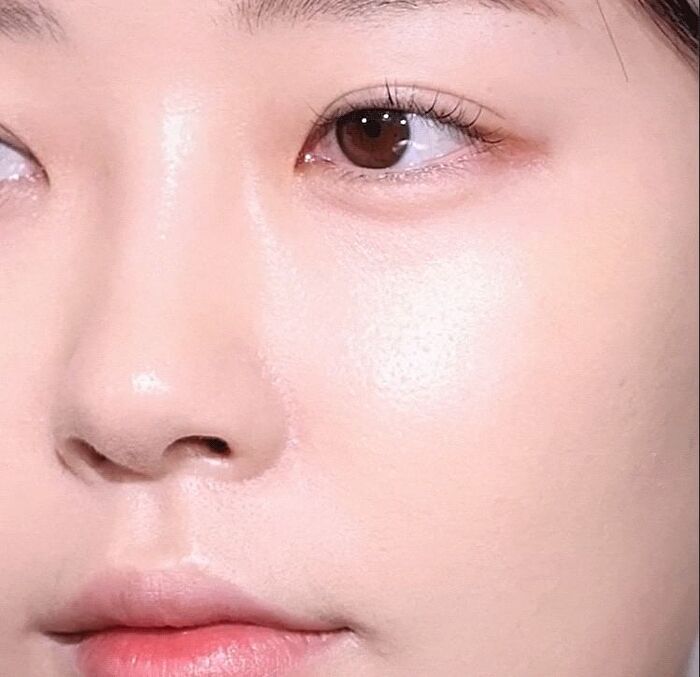 Layering Fit Pine Phyto Mucin Serum Cushion - 2 Colors - Cocoon