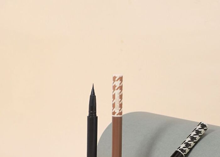 Ultra-Fine Liquid Eyeliner - 2 Colors - 101# Black - 800mg