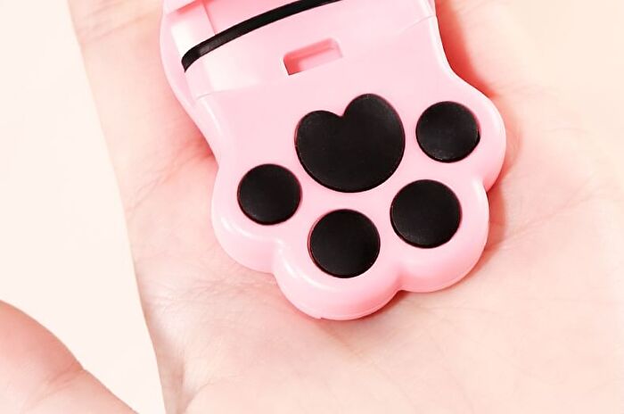 Mini Cat Paws Eyelash Curler - #Rose Red