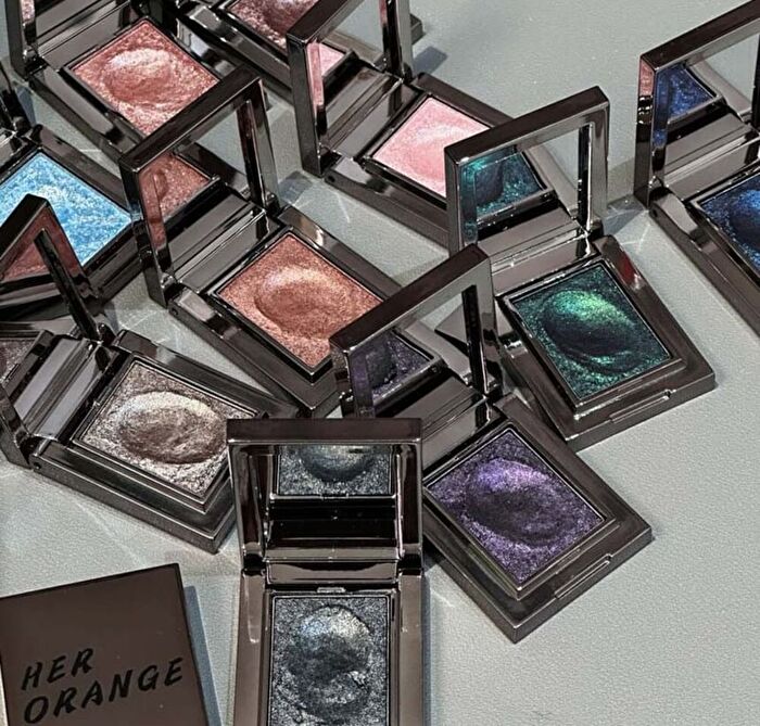 Herorange Chameleon Single Eyeshadow - 4 Colors - #08 Guiying Is Icy Black - 4.5g