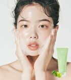 Ootd Green Plum Low pH Cleansing Gel - 200ml