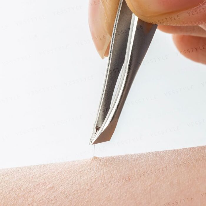 Eyebrow Tweezer - 1 pc