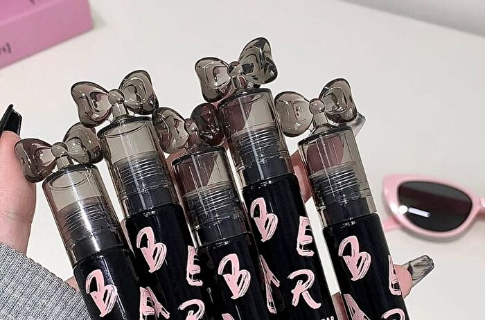 Crystal Clear Hydrating Liquid Lipstick - 6 Colors - #03 Tomatoes - 2.5g