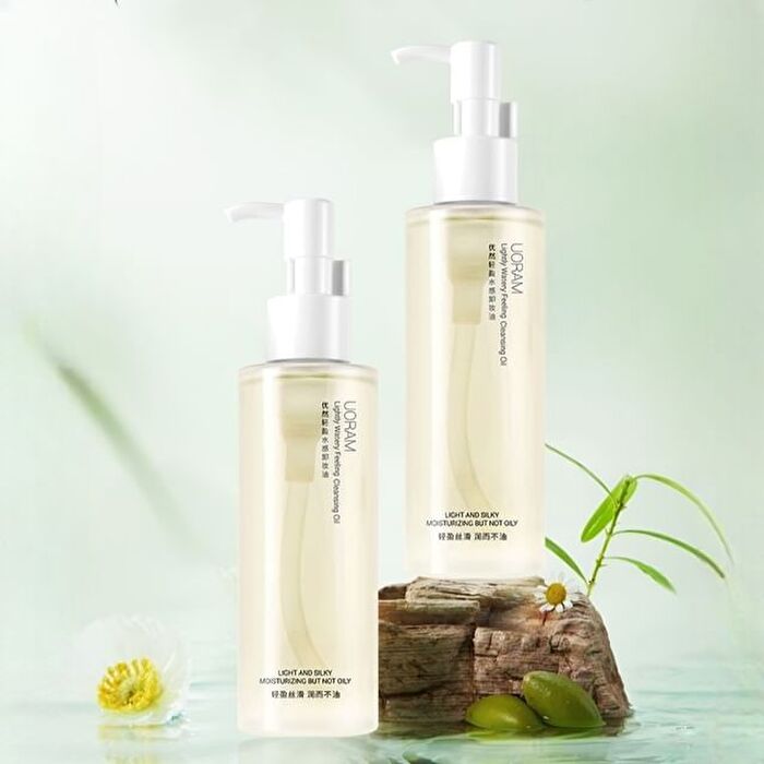 Uoram Lightweight Watery Cleansing Oil - 120ml