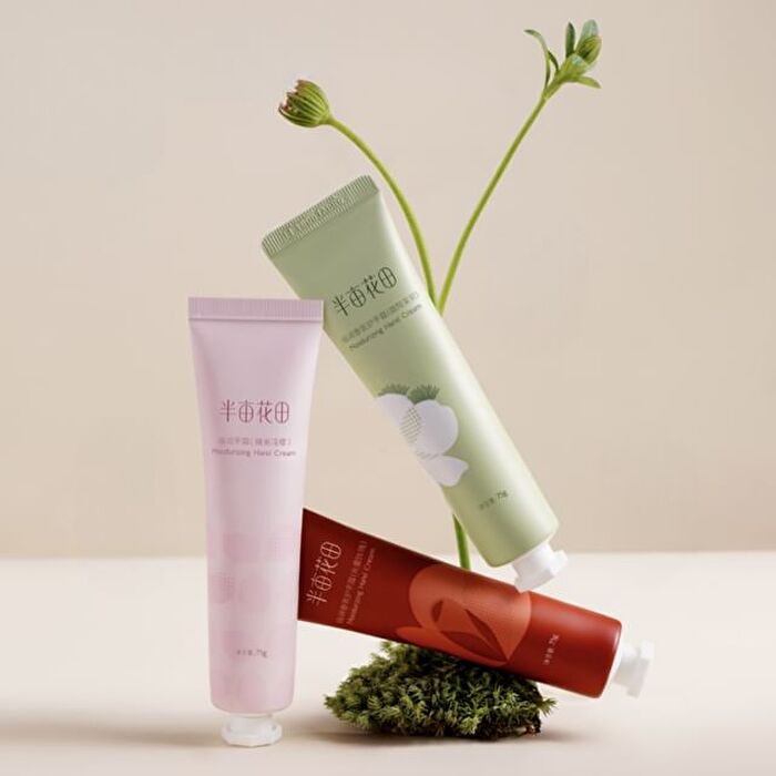 Little Dream Garden Mosturizing Hand Cream - 3 Flavors - #Warm Spring Sakura - 75g