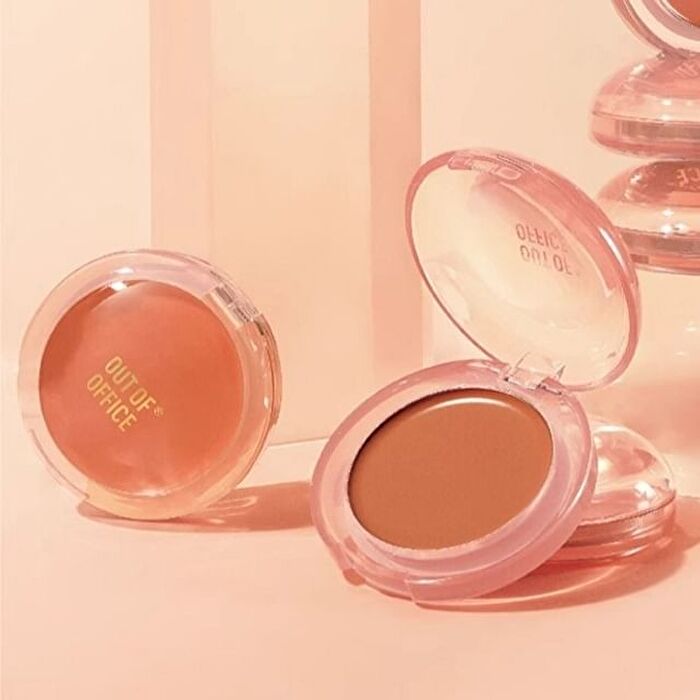 Out-of-office Vitality Velvety Mousse Blush Clay - 3 Colors - Rose Cocoa - 3g