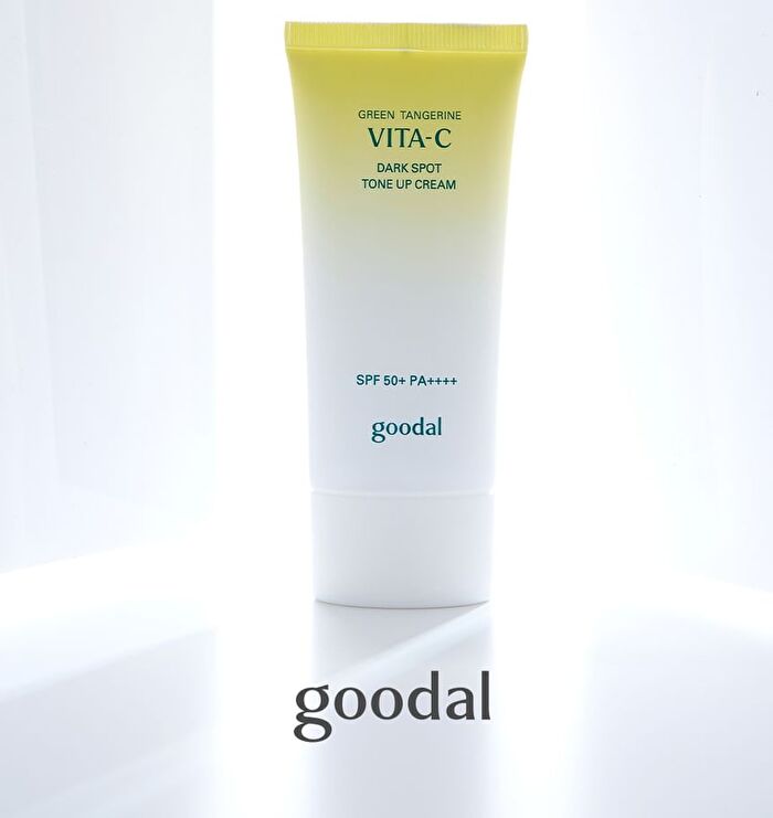 Green Tangerine Vita C Dark Spot Tone Up Cream - 2025 Version - 50ml