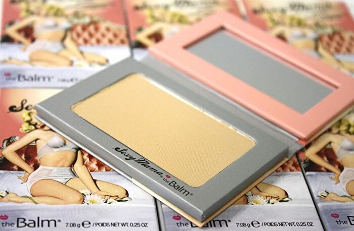 theBalm Sexy Mama : Translucent Pressed Powder - Sexy Mama - 4.2g
