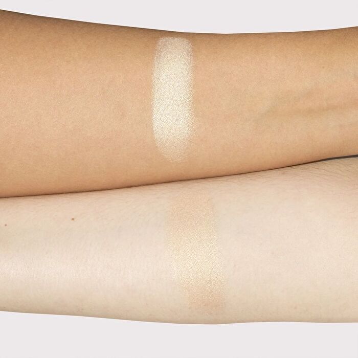 theBalm Mary-Lou Manizer : Powder Highlighter - Mary-Lou Manizer - 5 g
