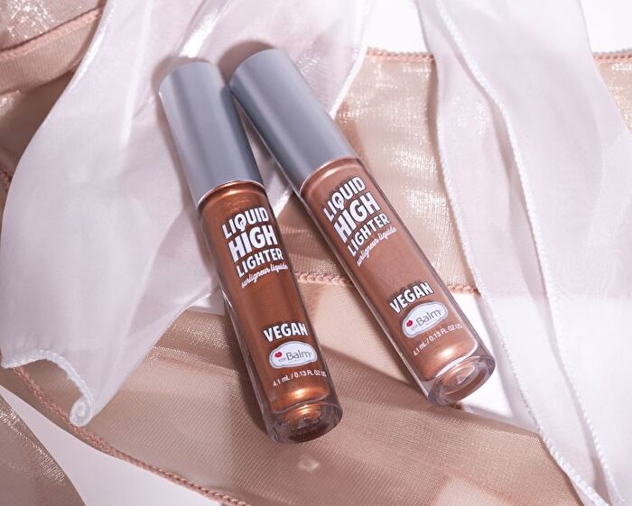 theBalm Liquid Highlighter - 2 Colors - Drop It Like It\'s Watt - 4.1ml