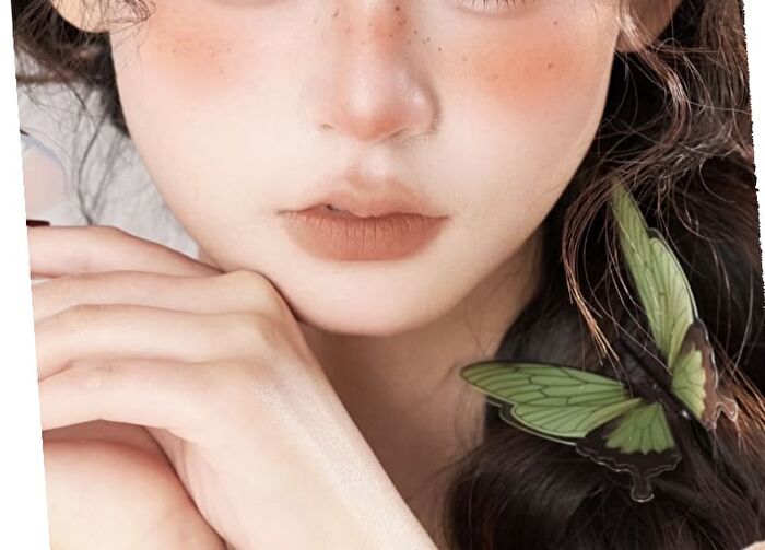Velvet Mousse Lip Liner - 3 Colors - #01 Milk Pink - 0.26g