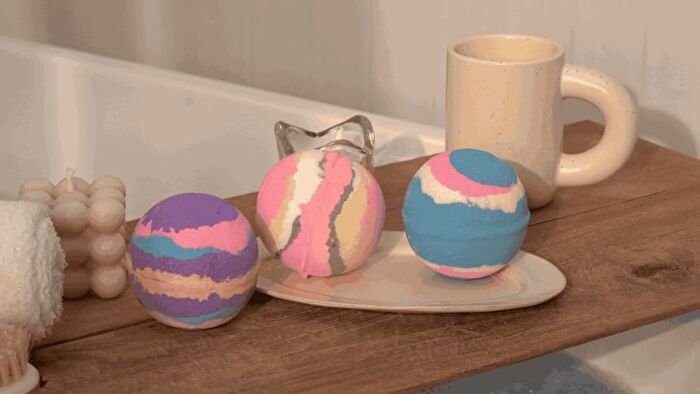 Bubble Bath Bomb - 3 Types - Flirting Holic