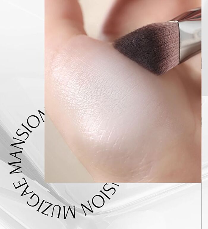 Novo Triangle Iron Highlighting Brush - Black