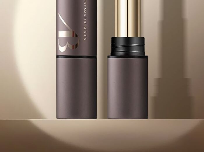 Luxurious Moisturizing & Charming Lipstick - 4 Colors - 203# Caramel Red Brown - 3.2g