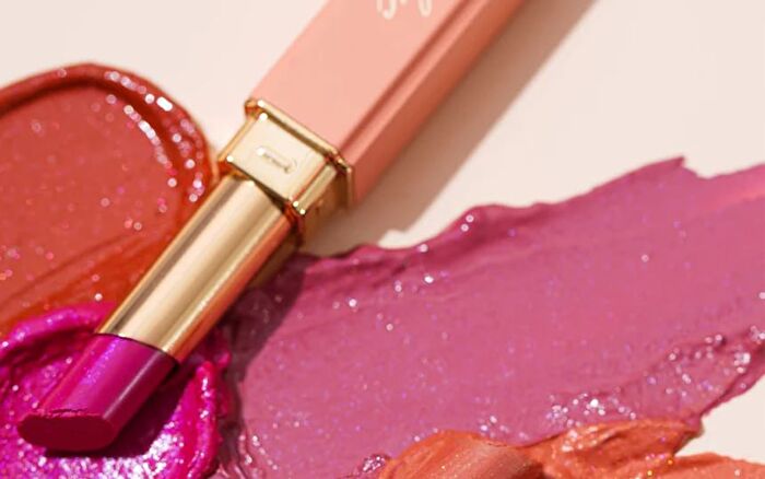 Moisture Shine Lipstick - 26 Colors - #S5 Utopia - 2.2g