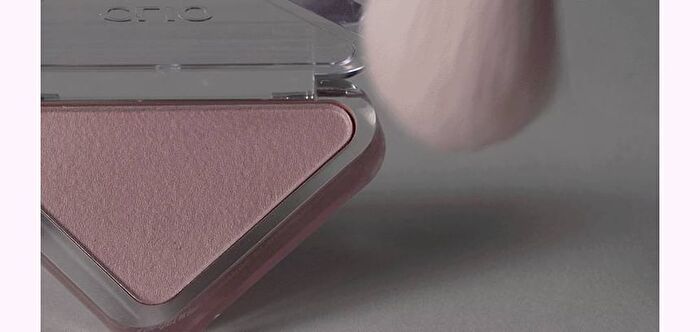 Essential Blush Tap - 2 Colors - M106 Muted Berry