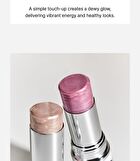 Unveiled Skin Highlighter - 2 Colors - #391 Shell