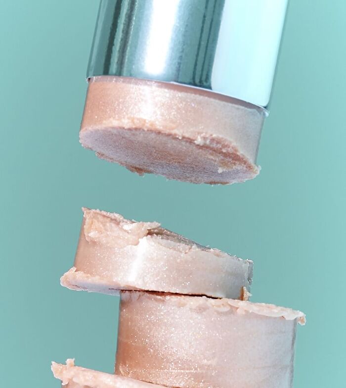 Unveiled Skin Highlighter - 2 Colors - #391 Shell