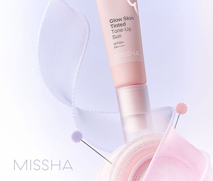 Glow Skin Tinted Tone-Up Sun - 30ml