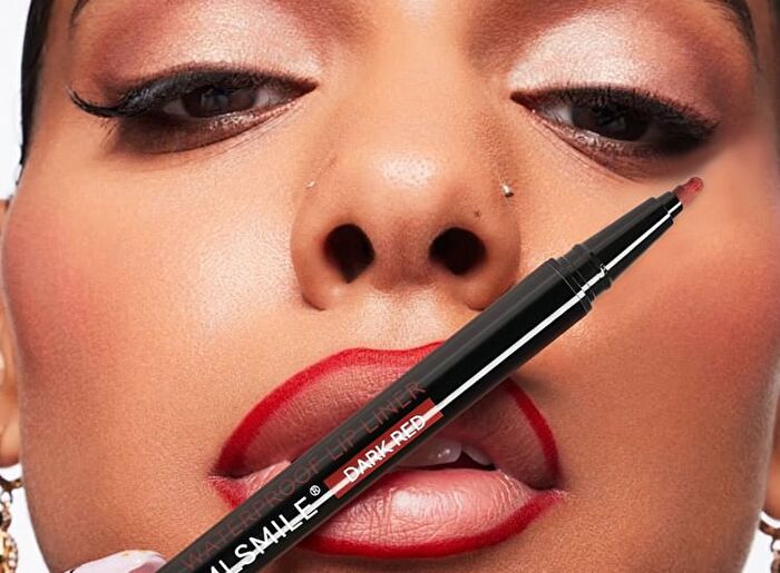 Waterproof Lip Liner - 6 Colors - #01 Ruby Red - 0.6ml